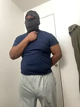 Stripchat Adult Webcams of daddythiccklegg
