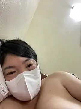 Stripchat Free Live Porn of Hachi_Sweetbabie_