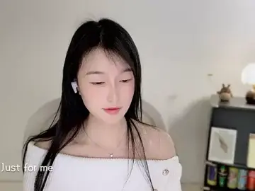 Stripchat Nude Webcam of Onechestnut