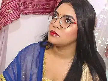 Stripchat Adult Webcam of lakshmiraniii