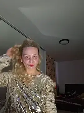 Stripchat Free Porn Cam of merlyn4