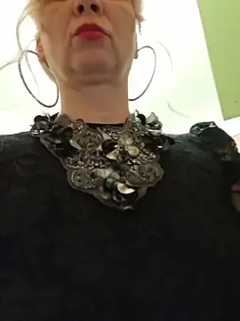 Stripchat Best Webcam of merlyn4