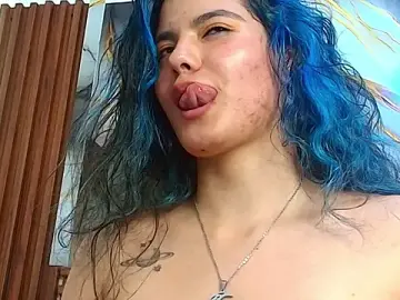 Stripchat Free Porn Cam of Evelin_thompsson