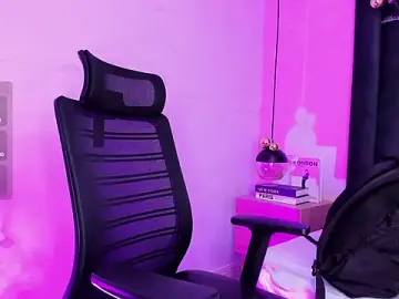 Stripchat Best live sex cam show of Aron_valverde