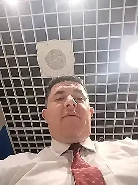 Stripchat Watch Live Sex Cams of BigCristh79