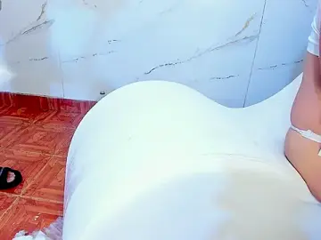 Stripchat Live Sex Cam of SeecretPartys