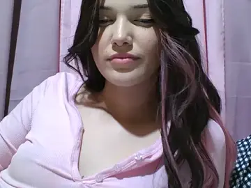 Stripchat Watch Live Sex Cams of helenastiippp