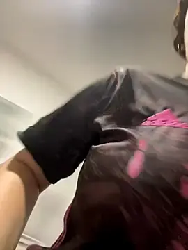 Stripchat Watch Live Sex Cams of Amber_rose_outdoors