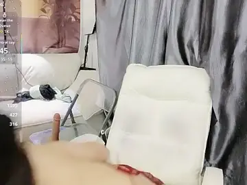 Stripchat Nude Webcam of Susu-007