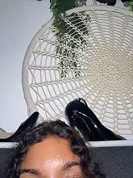 Stripchat Live Porn of AlyssaHottv_