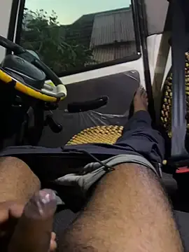 Stripchat Free Porn Cam of Bengaluru-boy