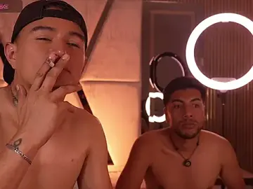 Stripchat Sex Cam of LiamDeep