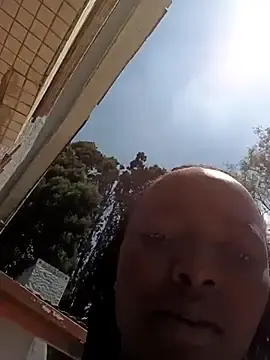 ShyNaughtyBabe from stripchat