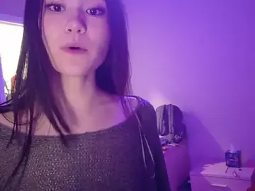 Stripchat Adult Webcams of luvvivii