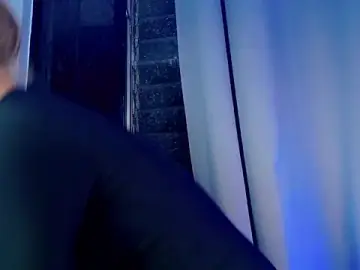 Stripchat Watch Live Sex Cams of pinkscreens