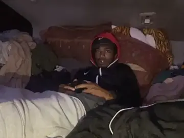 Stripchat Live Porn of SlimeCrownzOut5