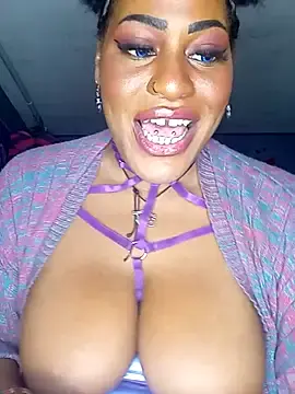 Stripchat Adult Video Chat of AmazonianMistress