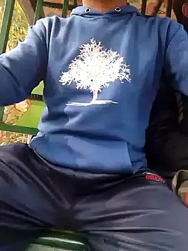 Stripchat Live Porn of CatchingBouquet