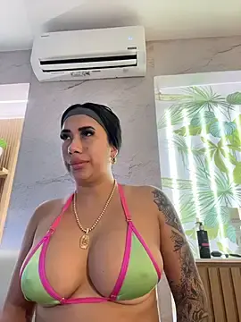 Stripchat Nude Webcam of kiim_taaylor