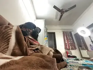 Stripchat Live Sex Cam of avnikaur