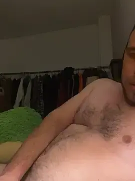 Stripchat Free Porn Cam of Eduardo280519