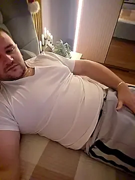 Stripchat Free Live Porn of KarlosCarutox