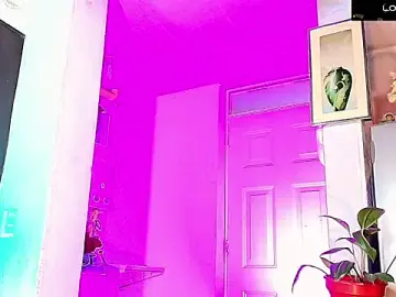 Stripchat Adult Webcam of VENEZUELANGIRLS_