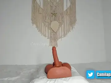 Stripchat Adult Webcam of camilapastel