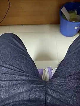 Stripchat Free Porn Cam of adicma123