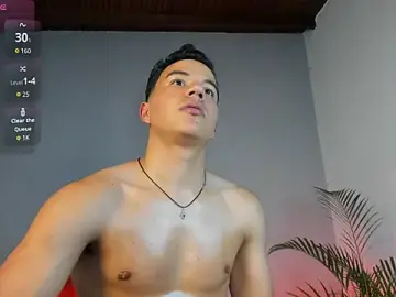 Stripchat Free Porn Cam of lucas_wellx