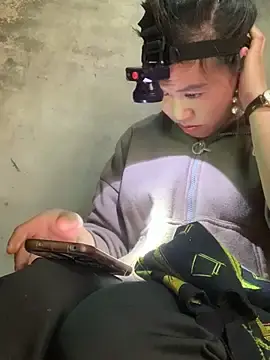 Stripchat Live Sex of tuyetnhi-00