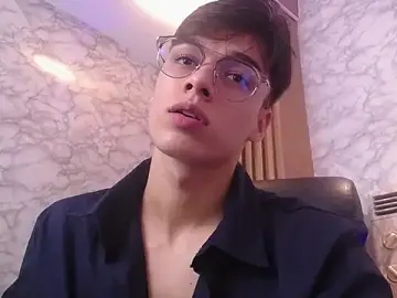 Stripchat Adult Video Chat of Gerony_