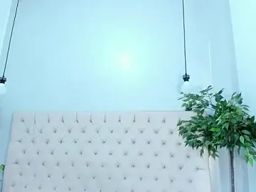 Stripchat Free Live Porn of Victoria_Coleman