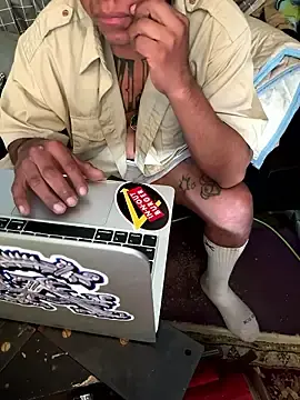 Stripchat Free Live Porn of flores6cachondo9