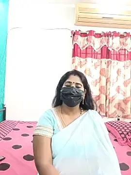Stripchat Watch Live Sex Cams of tamil-aunt