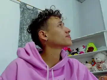 Stripchat Best Webcam of megan_100