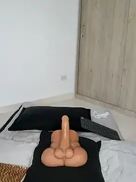 Stripchat Nude Webcam of Lia_Hurley