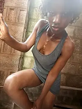 Stripchat Live Sex Cam of Petite_li