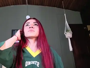 Stripchat Adult Webcam of LILA_ELLIOT