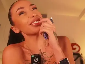 Stripchat Live Sex of LunaMystyque