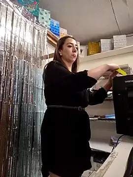 Mia_Novikov from stripchat