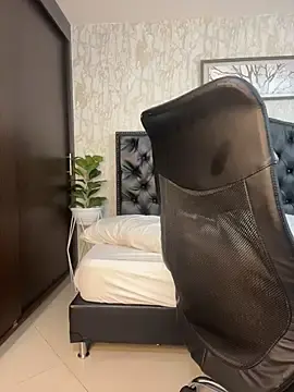 Stripchat Private Sex Chat of Lander_Cruz