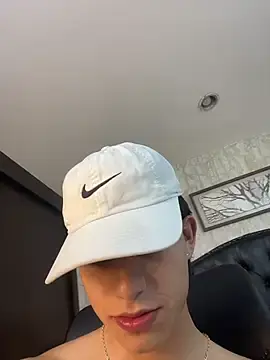 Stripchat Adult Webcam of Lander_Cruz