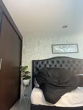 Stripchat Private Sex Chat of Lander_Cruz