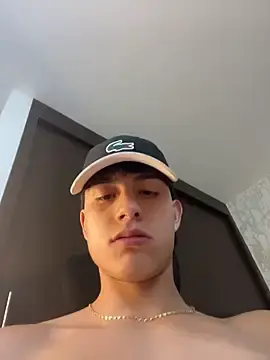 Stripchat Adult Webcams of Lander_Cruz