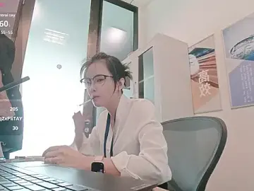 Stripchat Nude Webcam of KKMM168