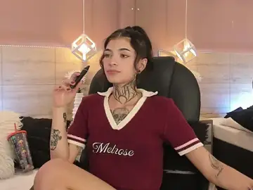 Stripchat Adult Webcam of aa_lunit