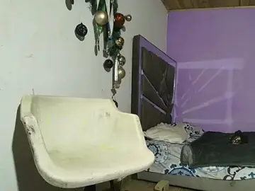 Stripchat Adult Webcam of roxana_collins