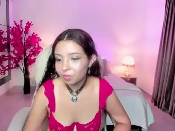 Stripchat Sex Cam of ellie_evans_