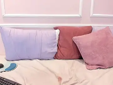 Stripchat Live Porn of Lucy_Canel